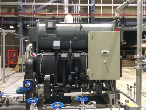 Absorption chiller ขนาด 30 RT ทำน้ำเย็นให้กับระบบปรับอากาศ